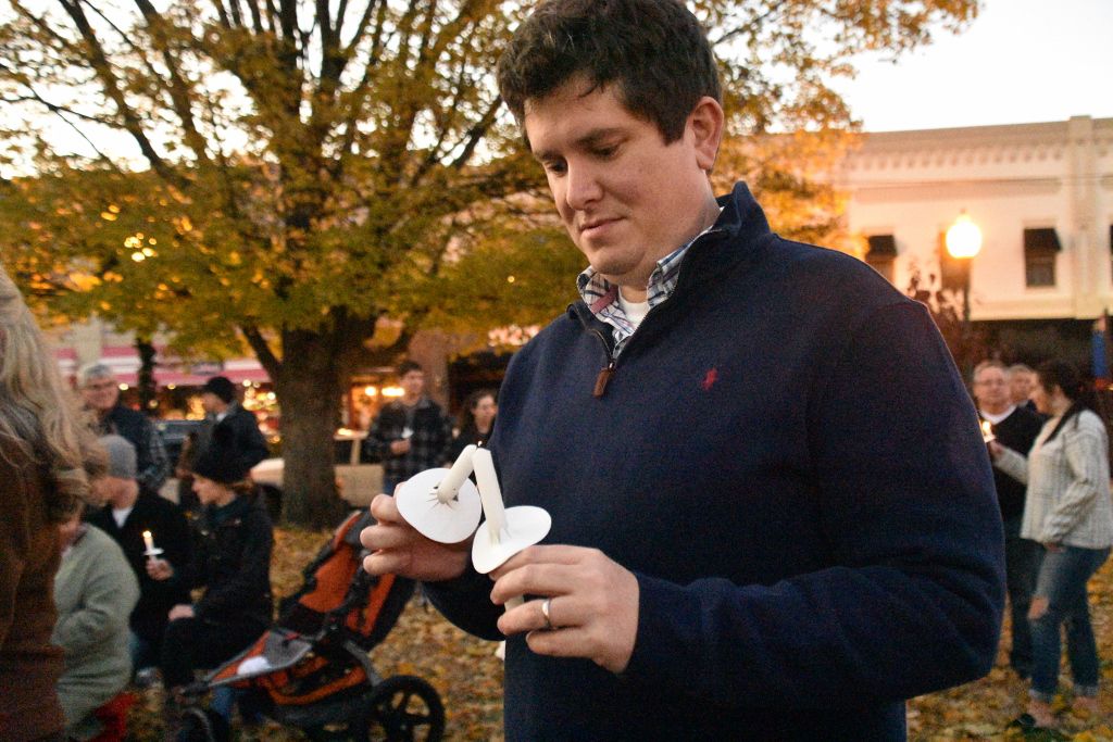 tree lighting 11-2019 254 (1024x683).jpg